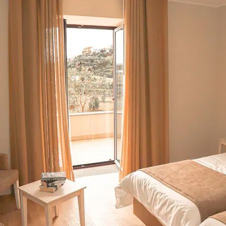 Solar Bom Jesus Santa Cruz (Madeira)